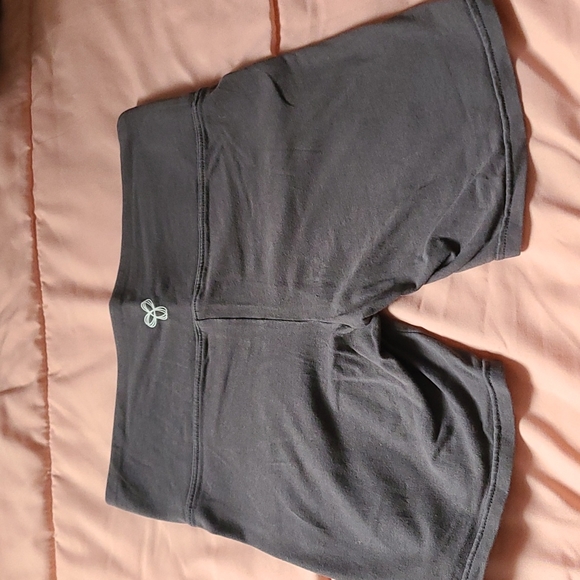 Tna grey biker shorts - Picture 1 of 3